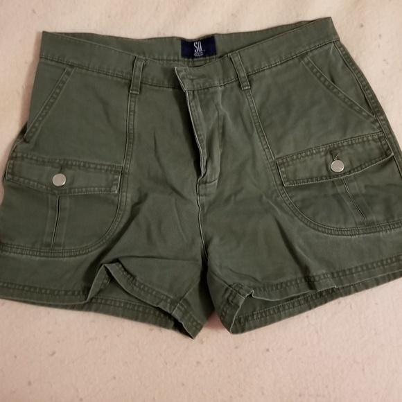 Juniors twill shorts - Picture 1 of 3